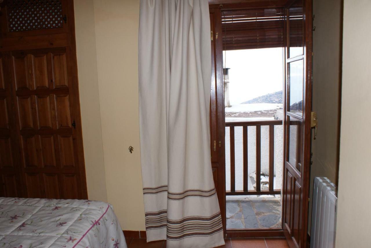Casa De La Ermita Guest House Bubion Exterior photo